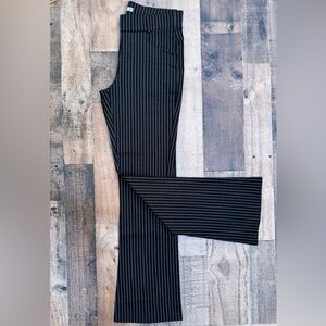 Concieted Black Pinstripe Office Sired Work Wear Flared Pants Size M